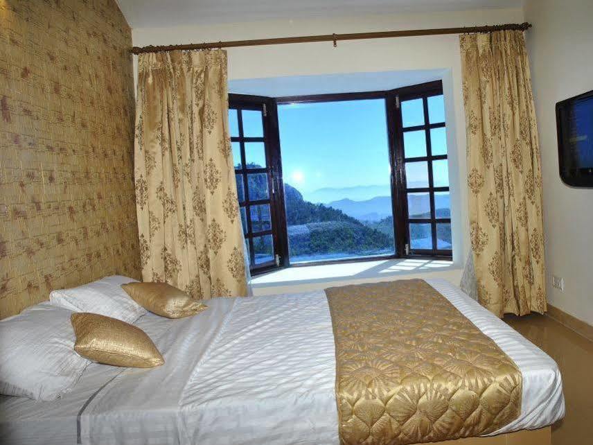 Country Club Valley Vista Кодайканал Екстериор снимка