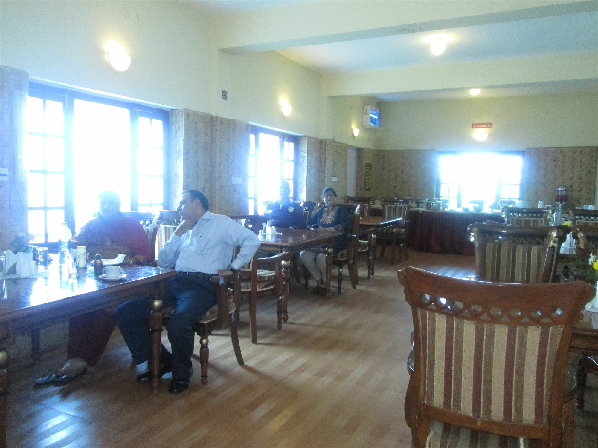 Country Club Valley Vista Кодайканал Екстериор снимка